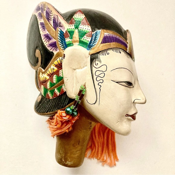 18 & 16” Wayang Golek Java Indonesia Asian Stick Marionettes & case. - Picture 10 of 12